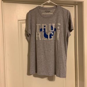 Women’s 2XL true religion, rhinestone T-shirt